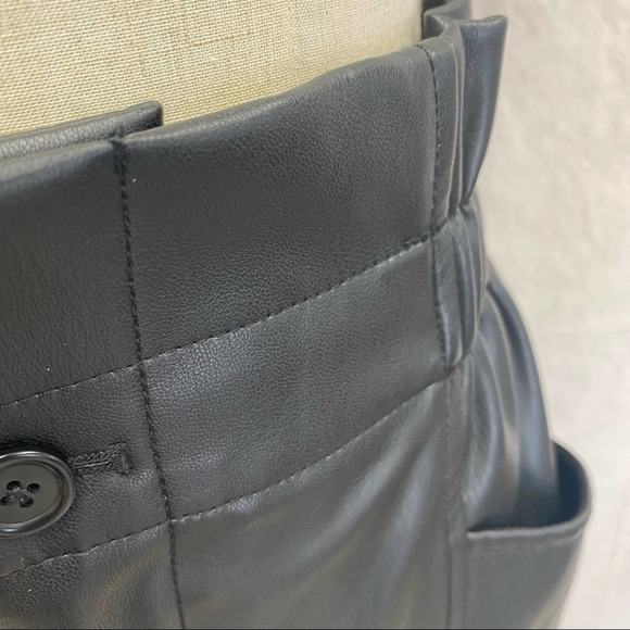 Madewell Vegan Leather Pull-On High Rise Paperbag Pants size 4 New with Tags - Picture 9 of 14